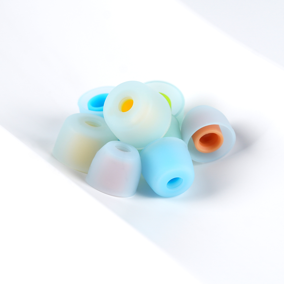 NICEHCK R04 Siliconen In-Ear A - Anker Speaker Soundcore Boom 2 recensie en prijs
